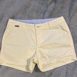 Euc Columbia shorts . Pale yellow . Size 8